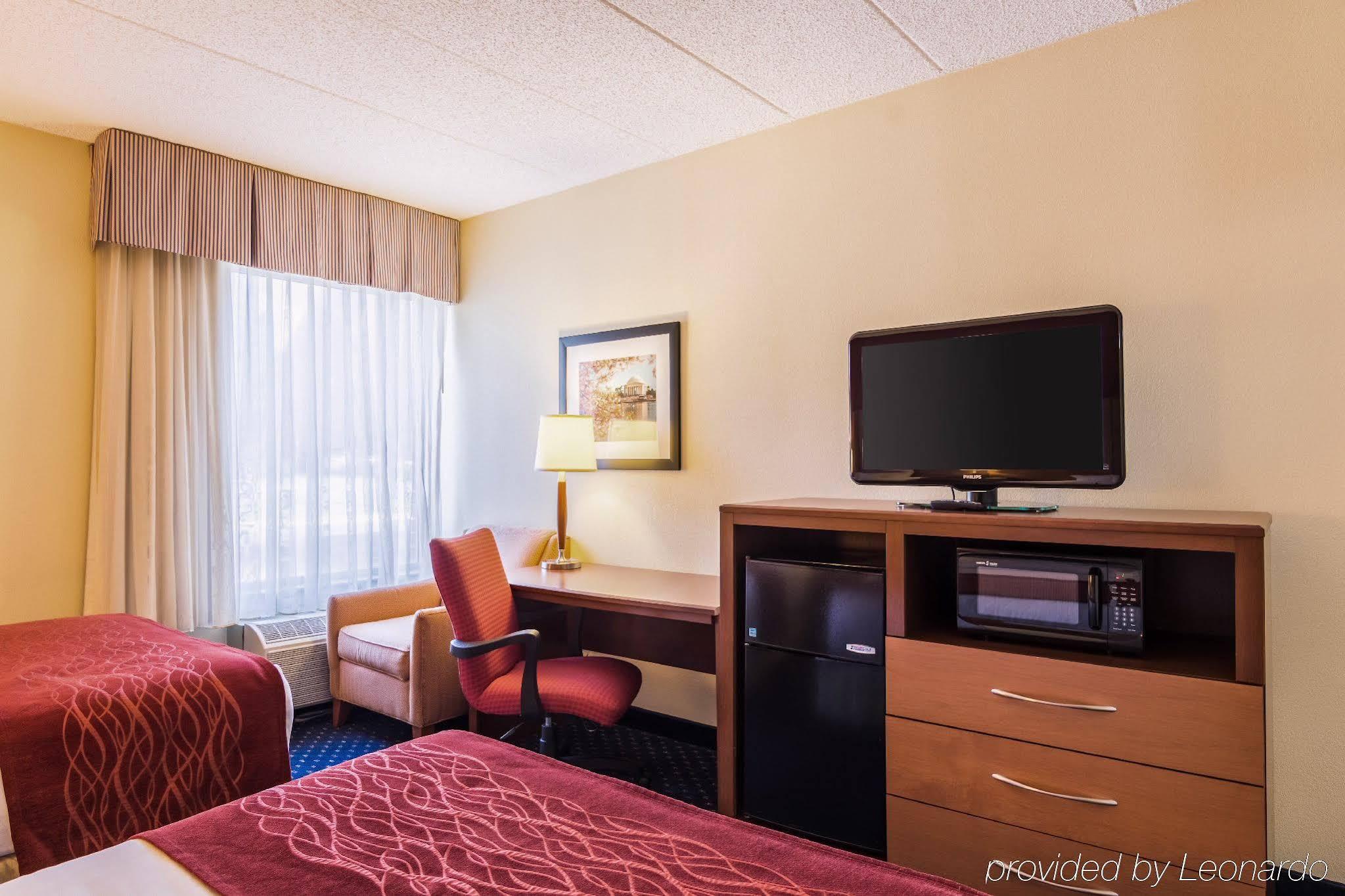 Comfort Inn At Joint Base Andrews Клинтън Екстериор снимка