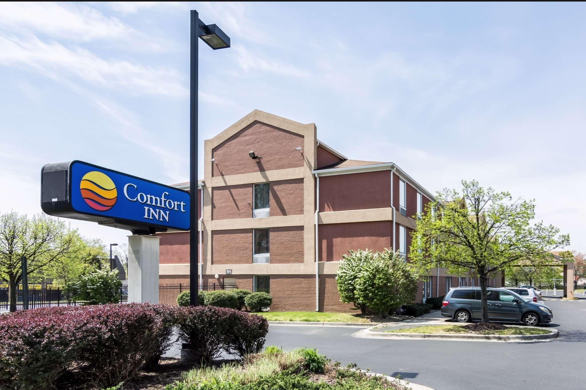 Comfort Inn At Joint Base Andrews Клинтън Екстериор снимка